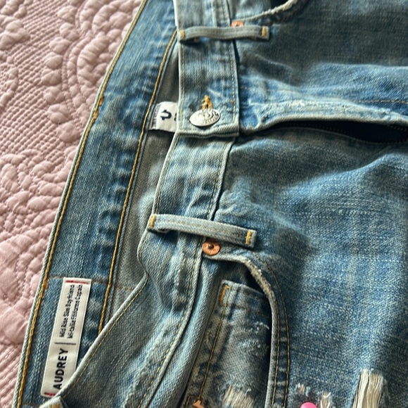 True Religion Audrey boyfriend frayed jeans Mid Rise - Picture 4 of 10